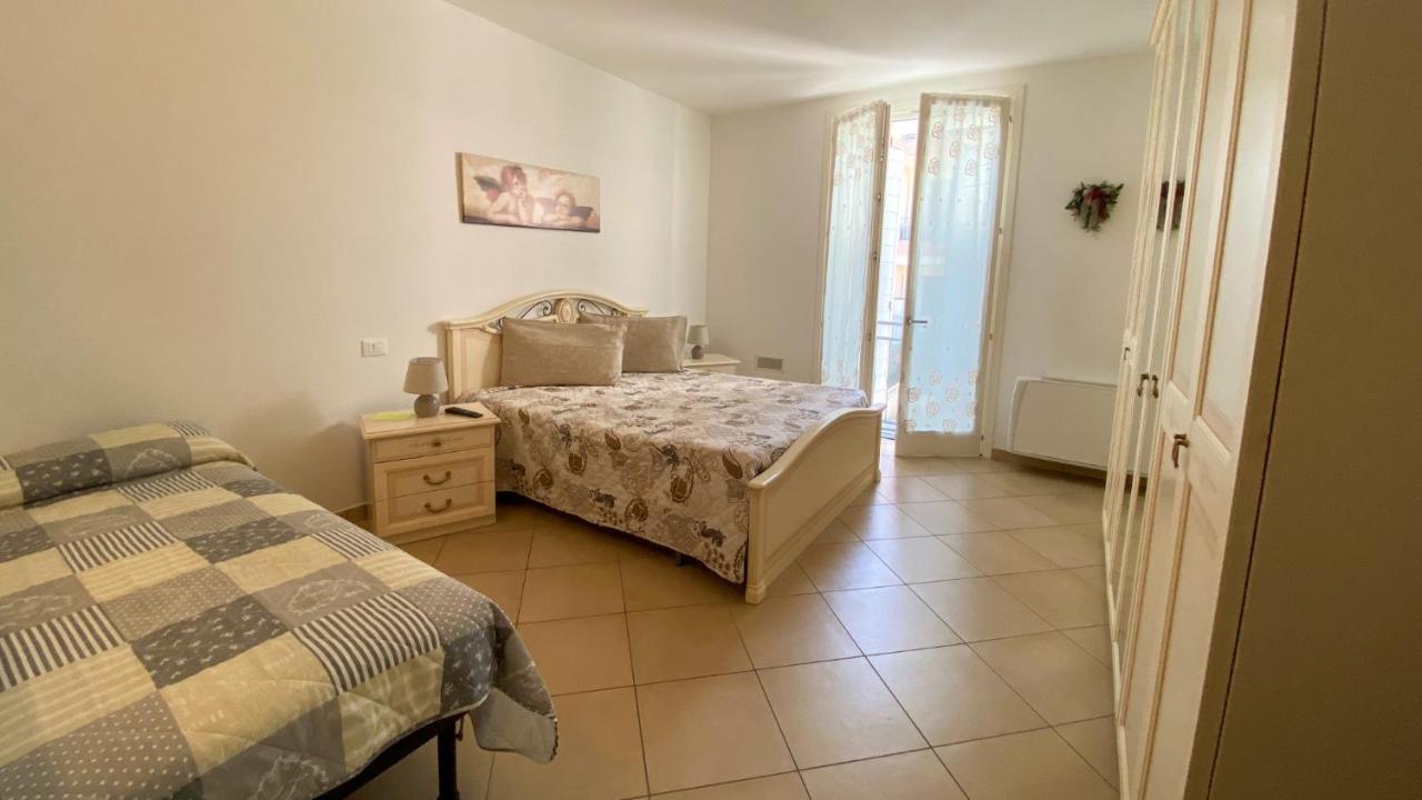Bagnolo San Vito Bed & Breakfast La Pilona מראה חיצוני תמונה