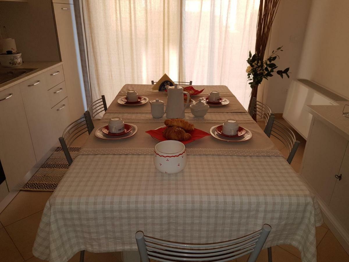 Bagnolo San Vito Bed & Breakfast La Pilona מראה חיצוני תמונה