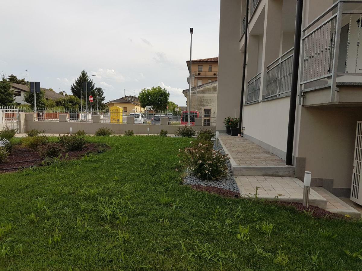 Bagnolo San Vito Bed & Breakfast La Pilona מראה חיצוני תמונה