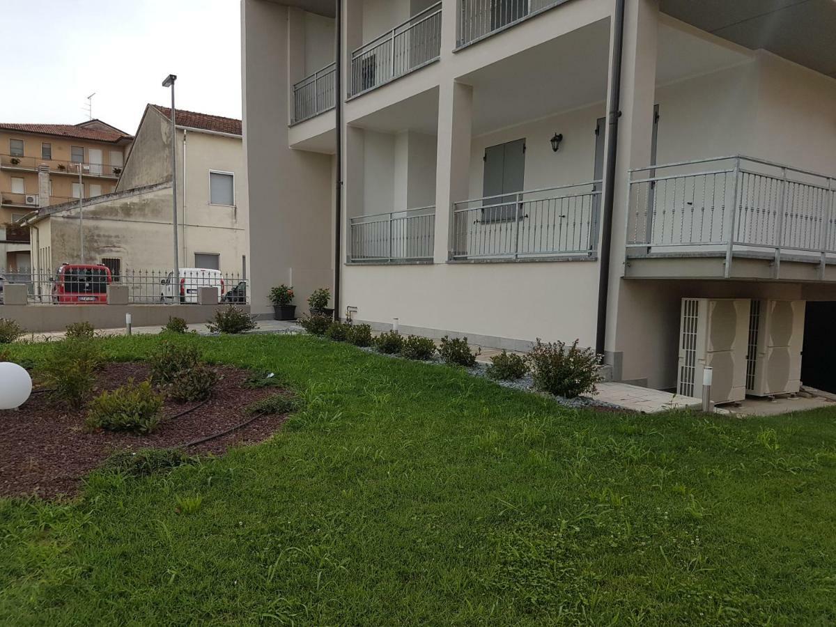 Bagnolo San Vito Bed & Breakfast La Pilona מראה חיצוני תמונה